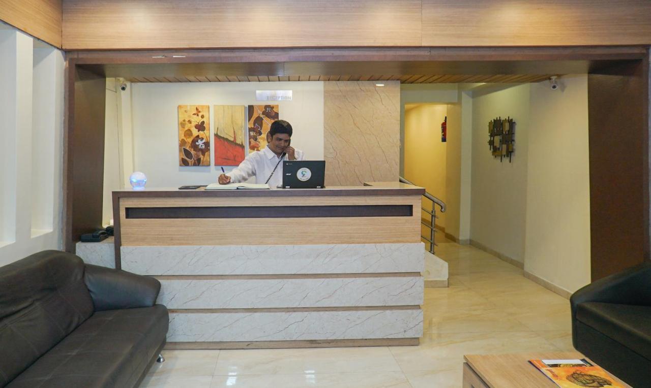 Rahi Plaza Hotel Mahabaleshwar Exterior photo