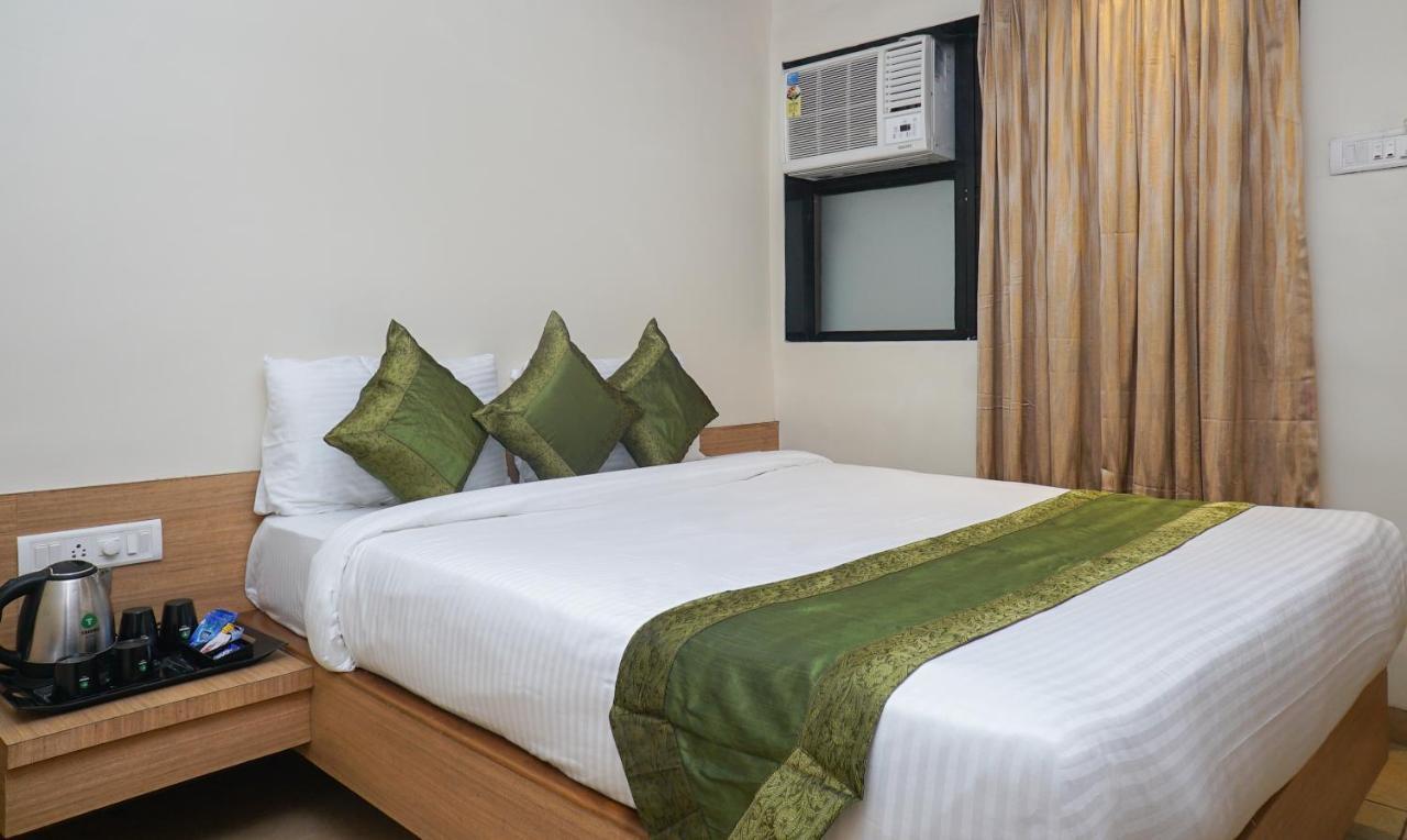 Rahi Plaza Hotel Mahabaleshwar Exterior photo