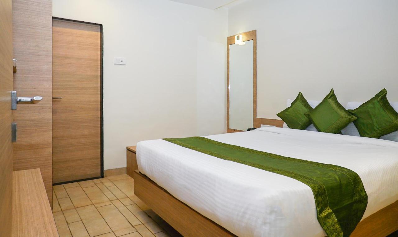 Rahi Plaza Hotel Mahabaleshwar Exterior photo