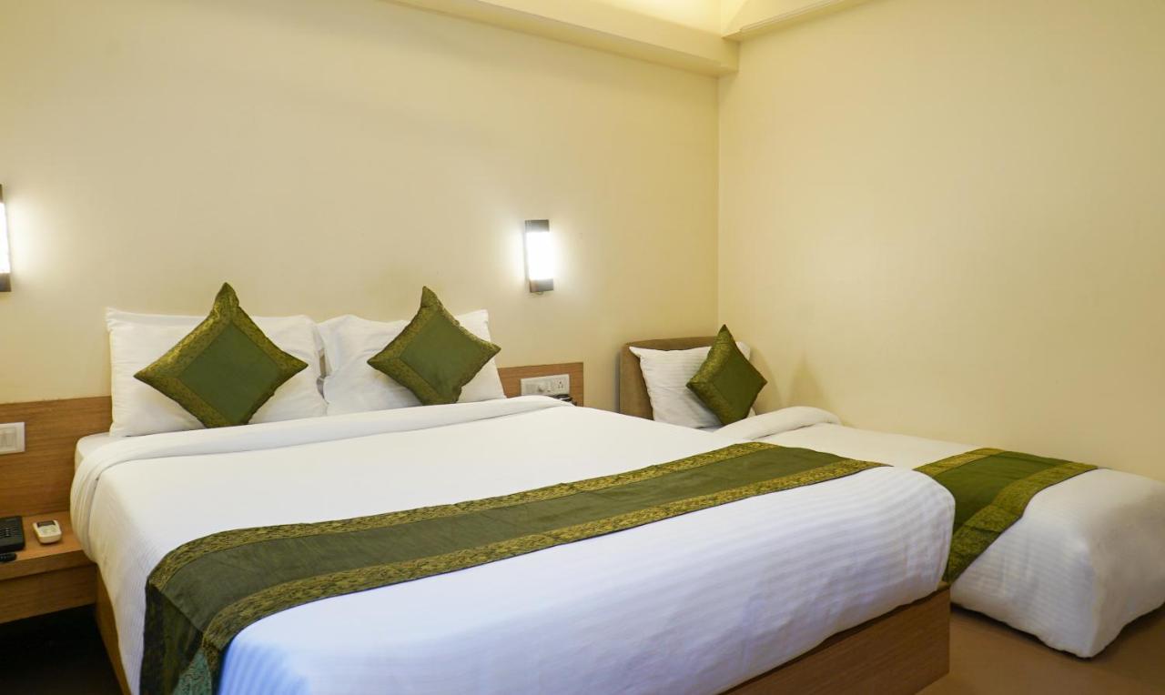 Rahi Plaza Hotel Mahabaleshwar Exterior photo